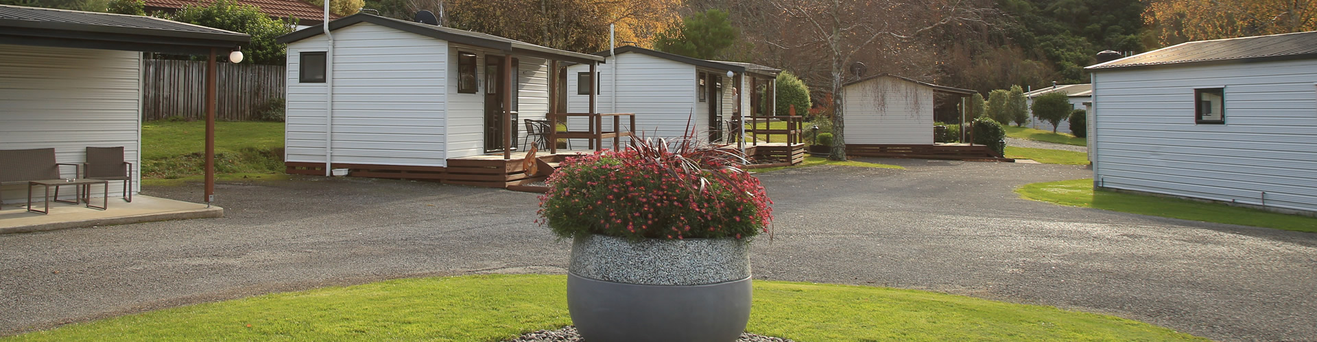 Cabin Accommodation At Parklands Marina Holiday Park In Picton