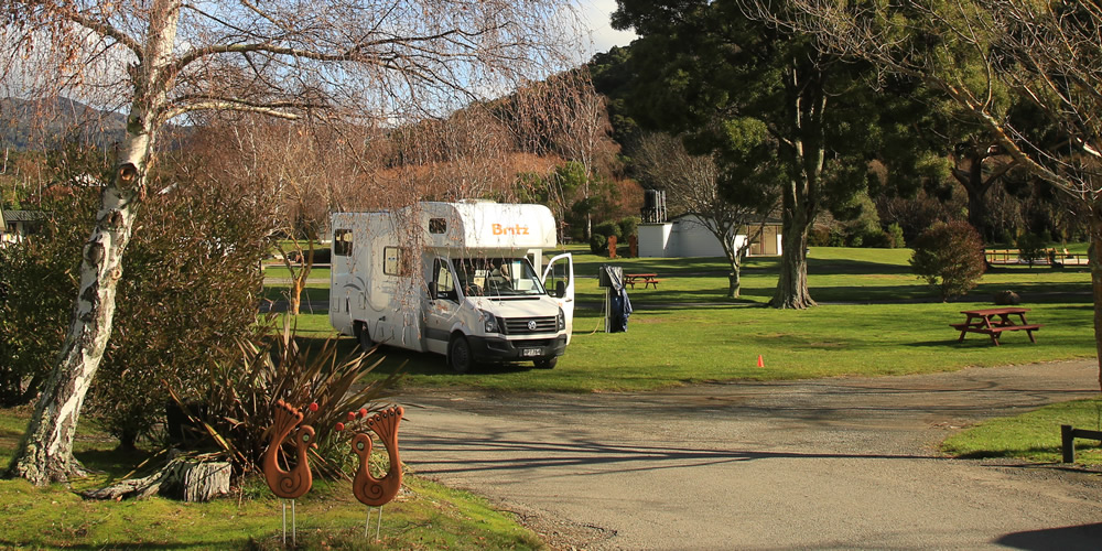 Powered Site Accommodation At Parklands Marina Holiday Park In Picton NZ